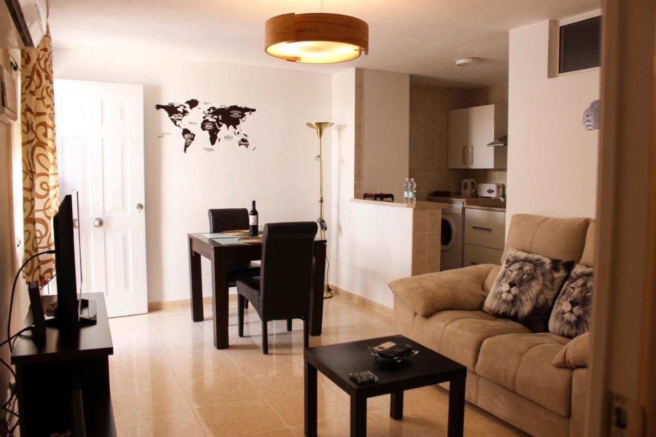 Apartamentos La Mar Chica بينالماذينا المظهر الخارجي الصورة